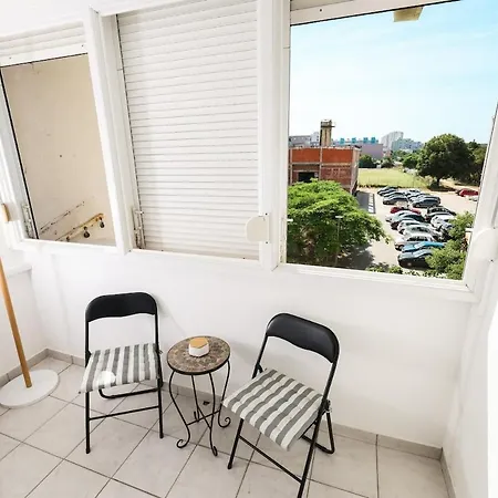 Apartment Two Bedroom Near Lidl *